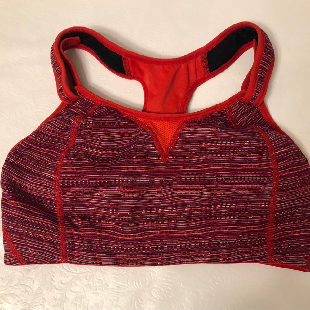 34D moving comfort bra